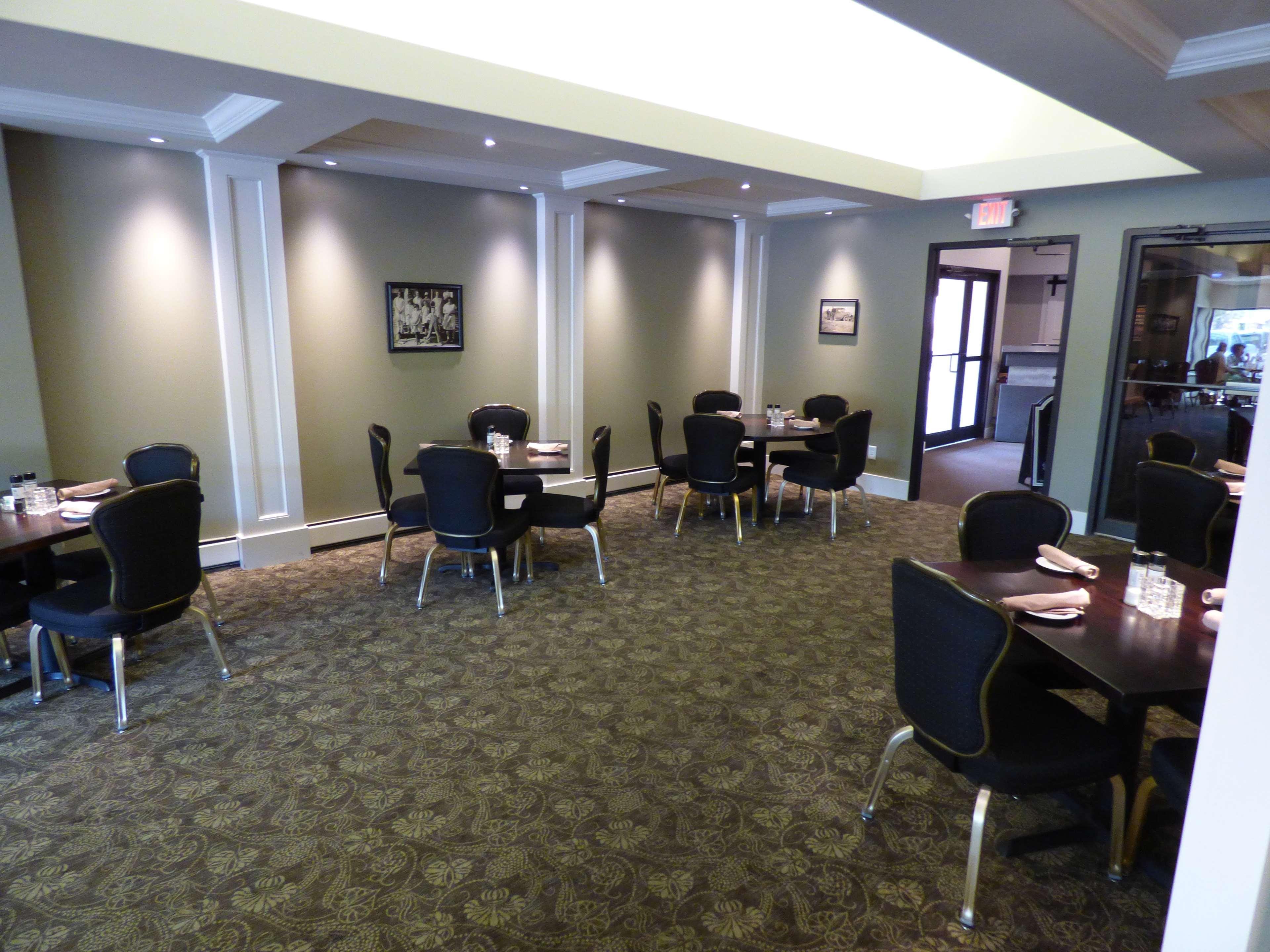 Best Western Plus Longbranch Hotel & Convention Center Cedar Rapids Exterior foto